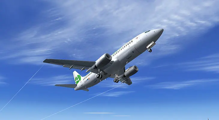 Airclass Airways B737-33A